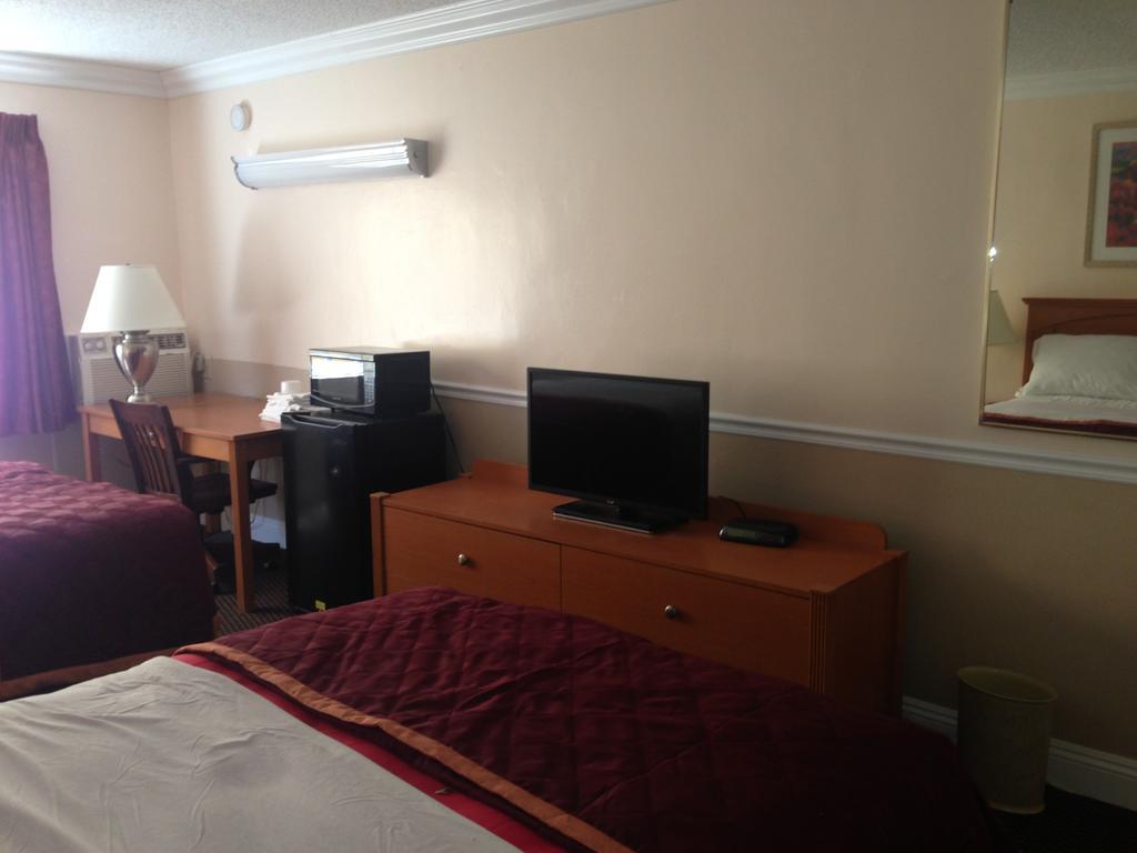 Americas Best Value Inn - Downtown Oakland/Lake Merritt Rom bilde