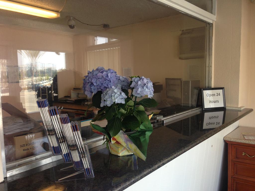 Americas Best Value Inn - Downtown Oakland/Lake Merritt Eksteriør bilde